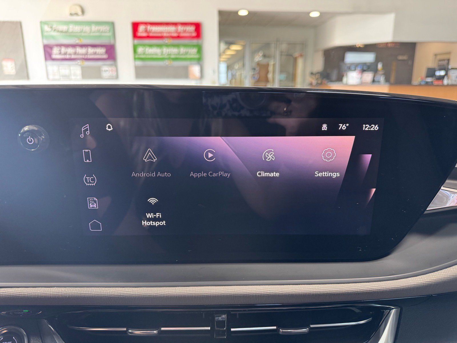 Certified 2024 Buick Envista Avenir FWD image 24