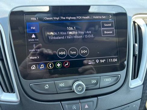 Used 2024 Chevrolet Malibu LT FWD image 11