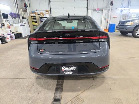 New 2026 Toyota Prius XLE image 5