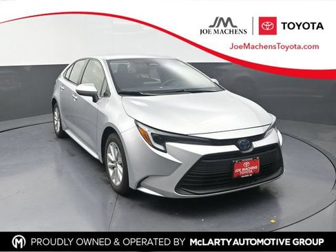 Certified 2024 Toyota Corolla LE w/ LE Convenience Package FWD image 1