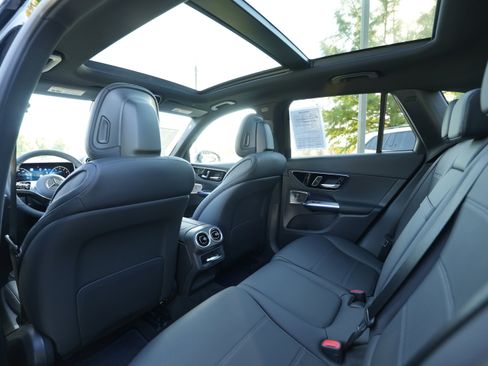 New 2026 Mercedes-Benz GLC 300 4MATIC image 38