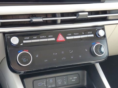 Used 2025 Hyundai Tucson SEL image 16