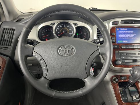 Used 2007 Toyota Highlander Limited image 12