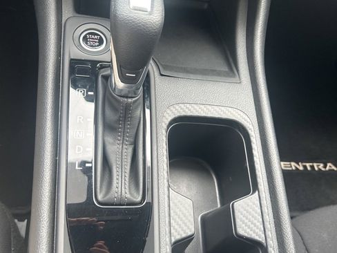 Used 2024 Nissan Sentra S image 11