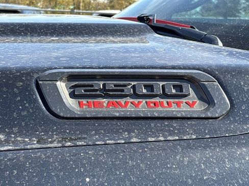 Used 2020 RAM 2500 Laramie w/ Night Edition image 14