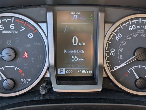 Used 2022 Toyota Tacoma SR5 image 24