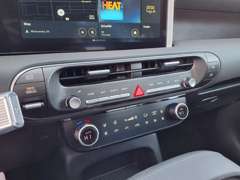 New 2026 Hyundai Palisade Limited image 17