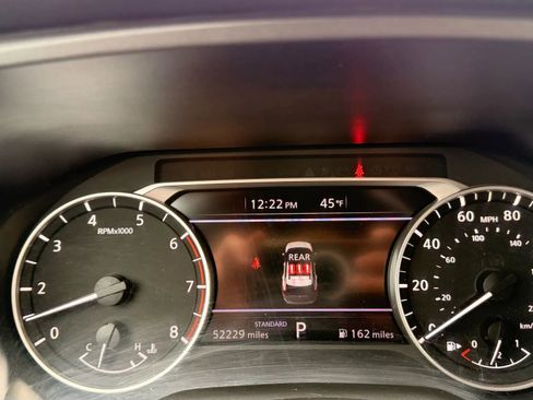 Used 2024 Nissan Rogue S image 20