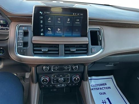 Used 2023 Chevrolet Tahoe High Country w/ Advanced Technology Package AWD/4WD image 18