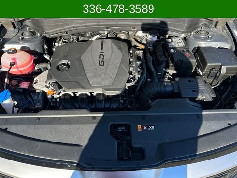 Used 2023 Kia Sportage EX image 19