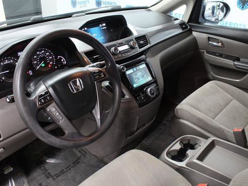 Used 2015 Honda Odyssey EX image 7