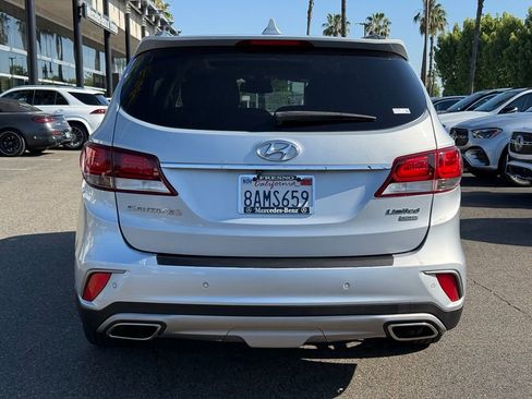 Used 2017 Hyundai Santa Fe Limited FWD image 18