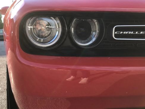 Used 2020 Dodge Challenger R/T image 7