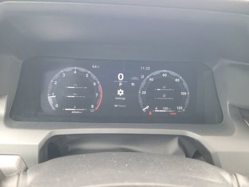 Used 2024 Toyota Tacoma TRD Sport AWD/4WD image 43