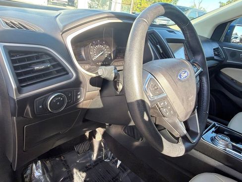 Used 2020 Ford Edge SEL w/ Convenience Package FWD image 21