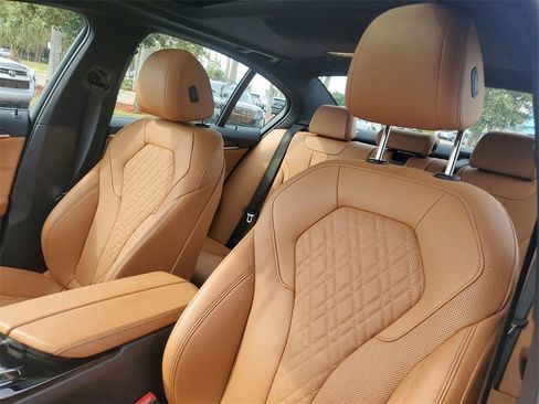 Used 2023 BMW 530i w/ Premium Package image 16