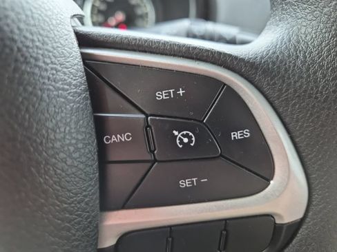 Used 2018 Jeep Renegade Sport w/ Power & Air Group AWD/4WD image 20