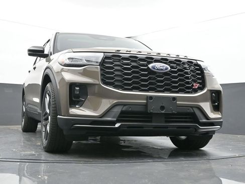New 2026 Ford Explorer ST w/ Sun And Sound Package AWD/4WD image 46