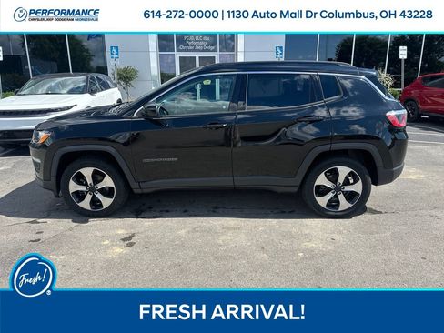 Used 2018 Jeep Compass Latitude w/ Popular Equipment Group AWD/4WD image 7