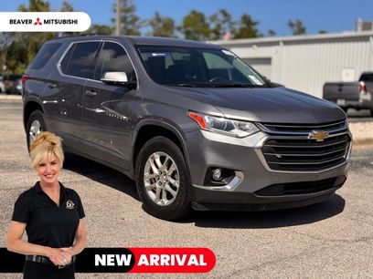 Used 2020 Chevrolet Traverse LT