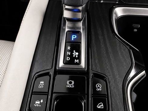 Used 2024 Lexus RX 350 Premium w/ Accessory Package (Z1) AWD/4WD image 25