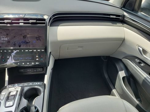 Used 2024 Hyundai Tucson Limited FWD image 17