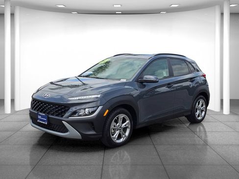 Certified 2023 Hyundai Kona SEL FWD image 3