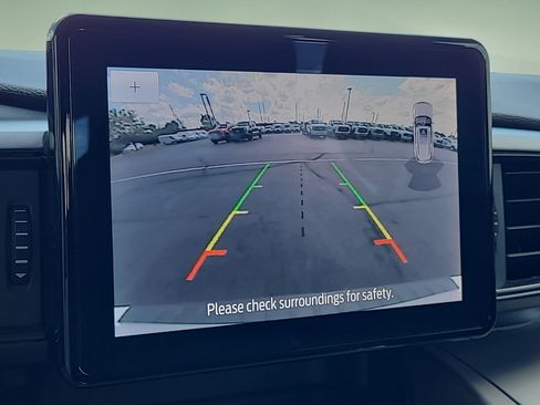 Certified 2022 Ford Explorer XLT RWD image 22