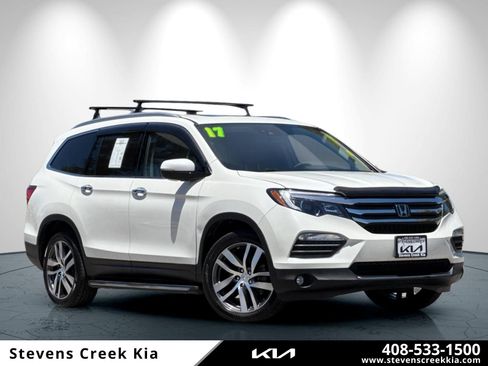 Used 2017 Honda Pilot Elite image 1