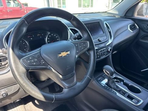 Used 2024 Chevrolet Equinox LT AWD/4WD image 11