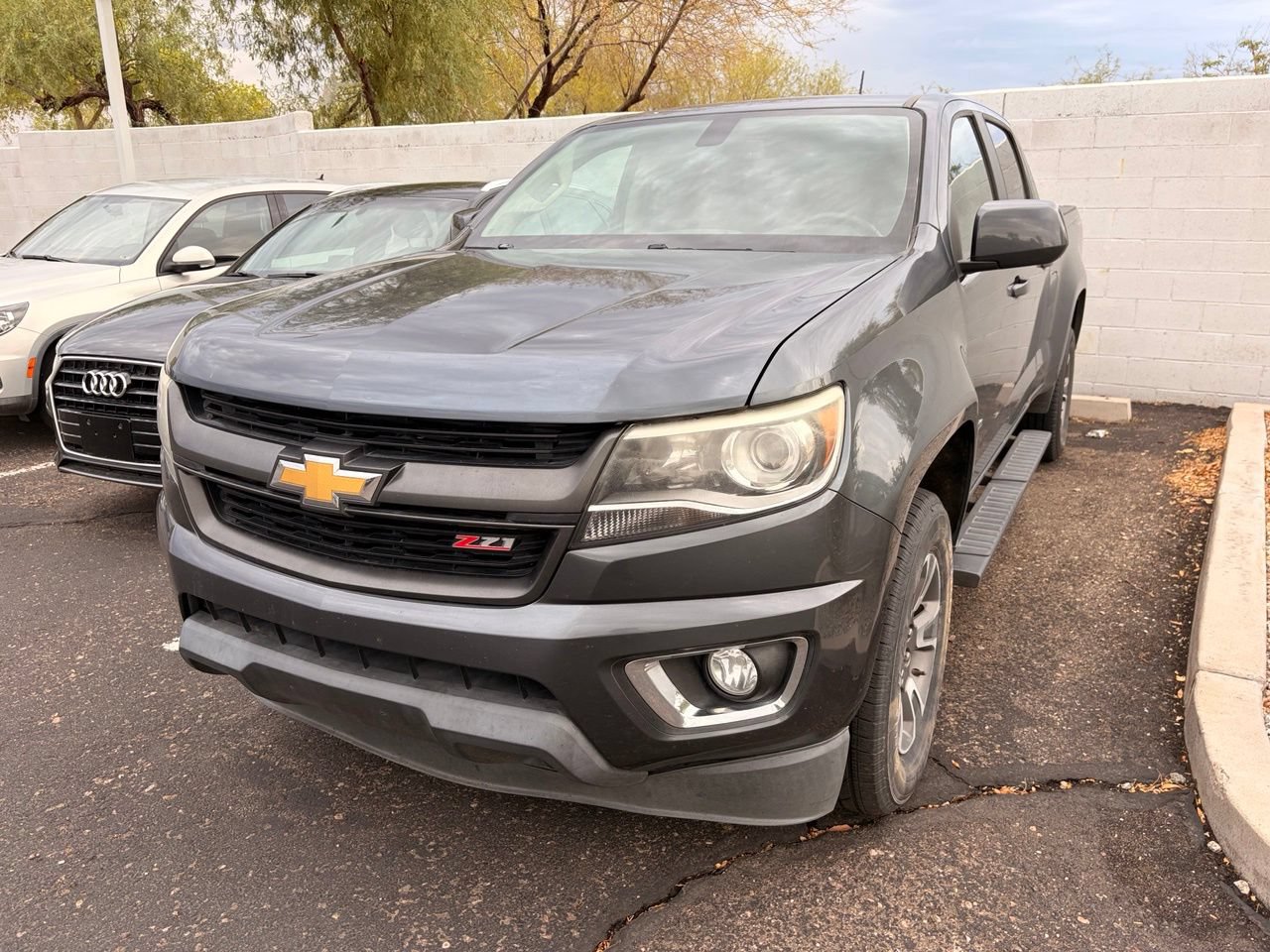Used 2015 Chevrolet Colorado Z71 AWD/4WD image 9