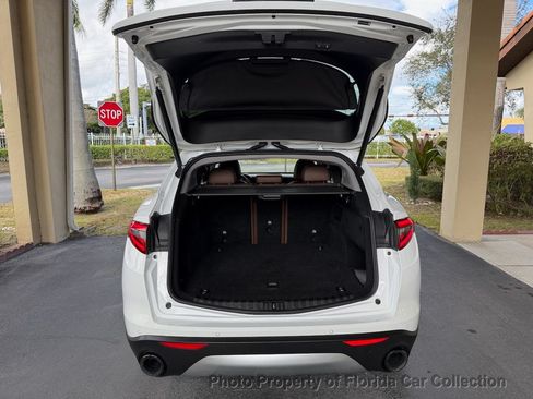 Used 2018 Alfa Romeo Stelvio Ti AWD/4WD image 91
