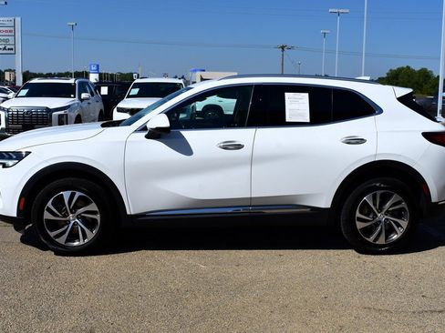 Used 2023 Buick Envision Essence image 5