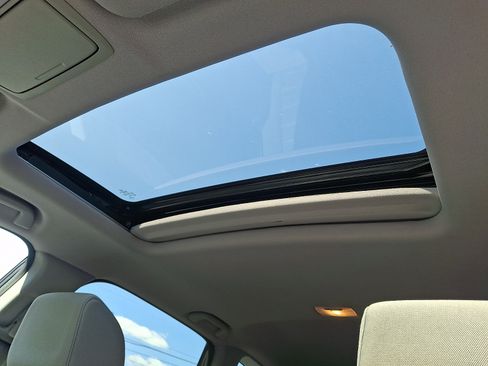 Used 2019 Honda CR-V EX image 15