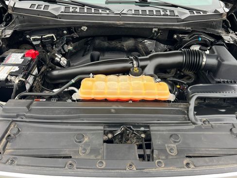 Used 2019 Ford F150 Platinum w/ Equipment Group 701A Luxury image 25