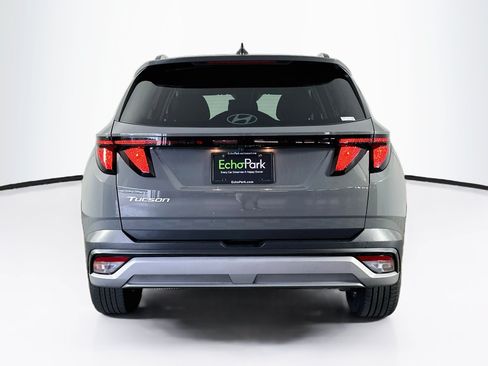 Used 2025 Hyundai Tucson SEL FWD image 7