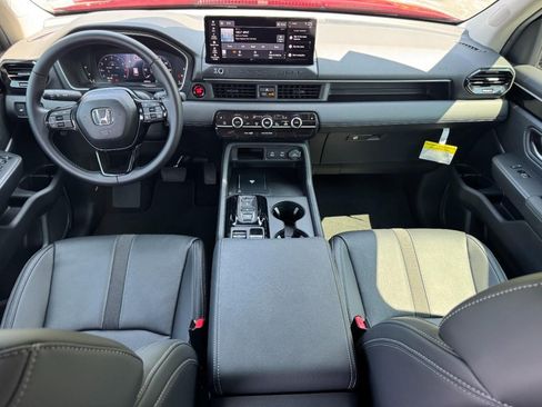 Certified 2026 Honda Passport RTL image 12