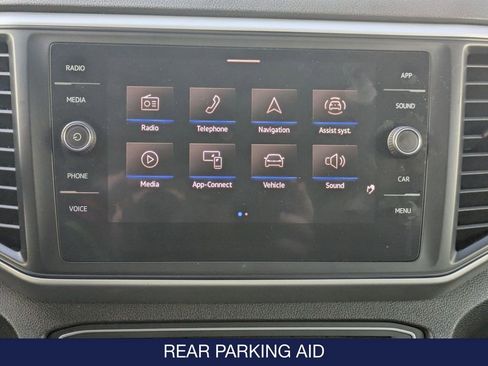 Certified 2021 Volkswagen Atlas SE image 24