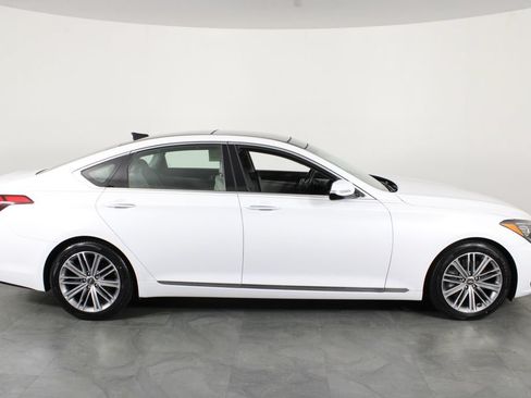Used 2018 Genesis G80 3.8 w/ Option Group 02 RWD image 13