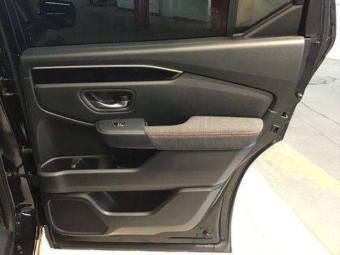 Used 2023 Honda Pilot Sport image 22