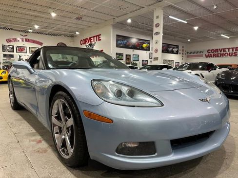 Used 2012 Chevrolet Corvette Convertible w/ 3LT Preferred Equipment Group RWD image 4