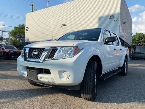 Used 2016 Nissan Frontier SV AWD/4WD image 15