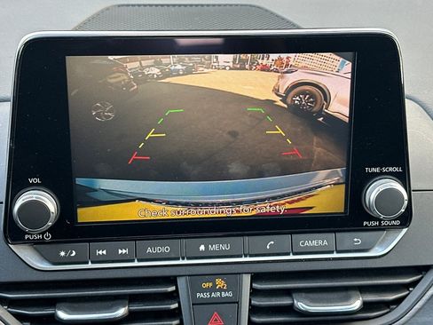 Used 2023 Nissan Altima 2.5 SV image 22