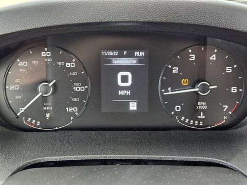 Used 2025 RAM ProMaster 2500 w/ Convenience Group image 16