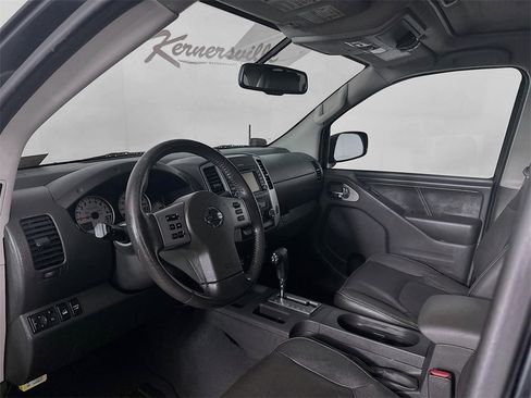 Used 2018 Nissan Frontier PRO-4X w/ Pro-4x Luxury Package image 29