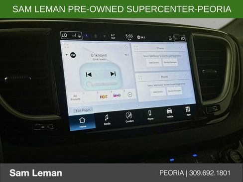 Used 2025 Chrysler Pacifica Select FWD image 14