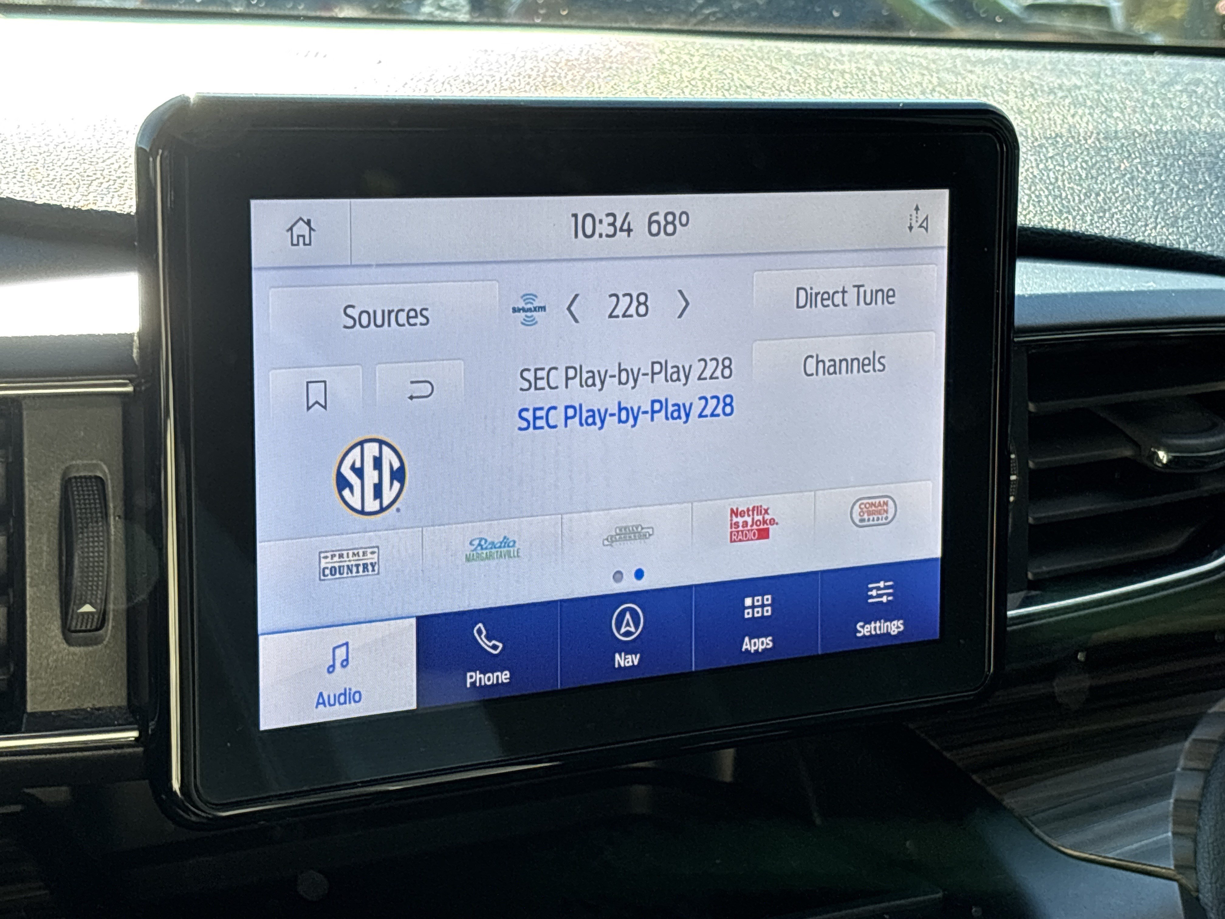 Used 2020 Ford Explorer Limited RWD image 27