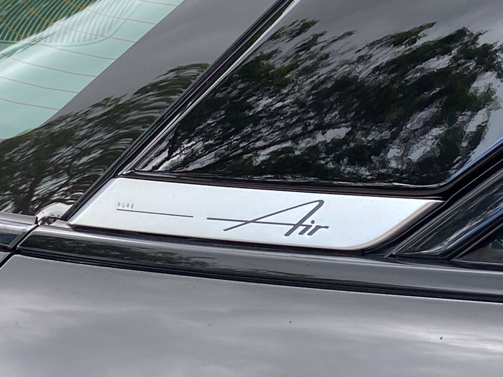 Used 2024 Lucid Air Pure RWD image 12