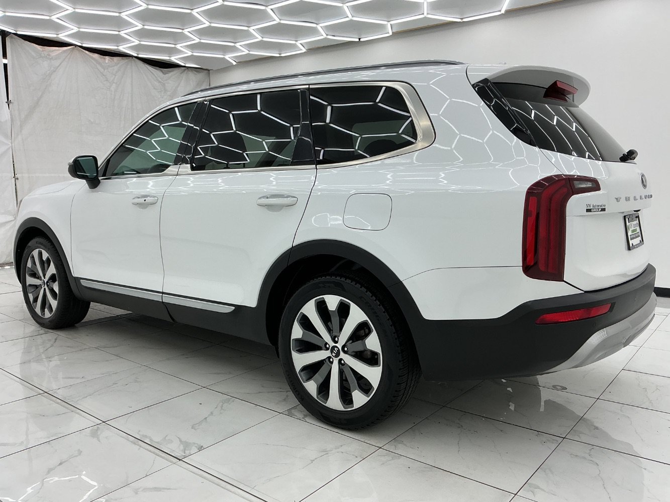 Used 2020 Kia Telluride S AWD/4WD image 12