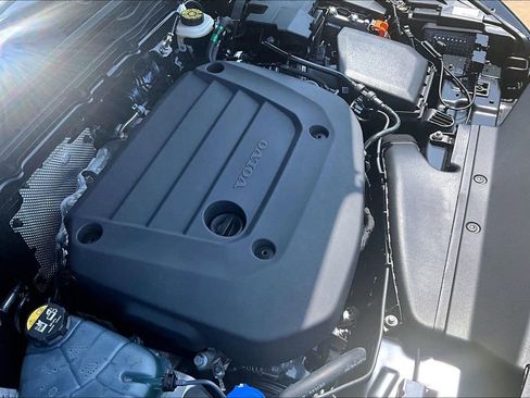 New 2026 Volvo XC40 B5 Ultra AWD/4WD image 39